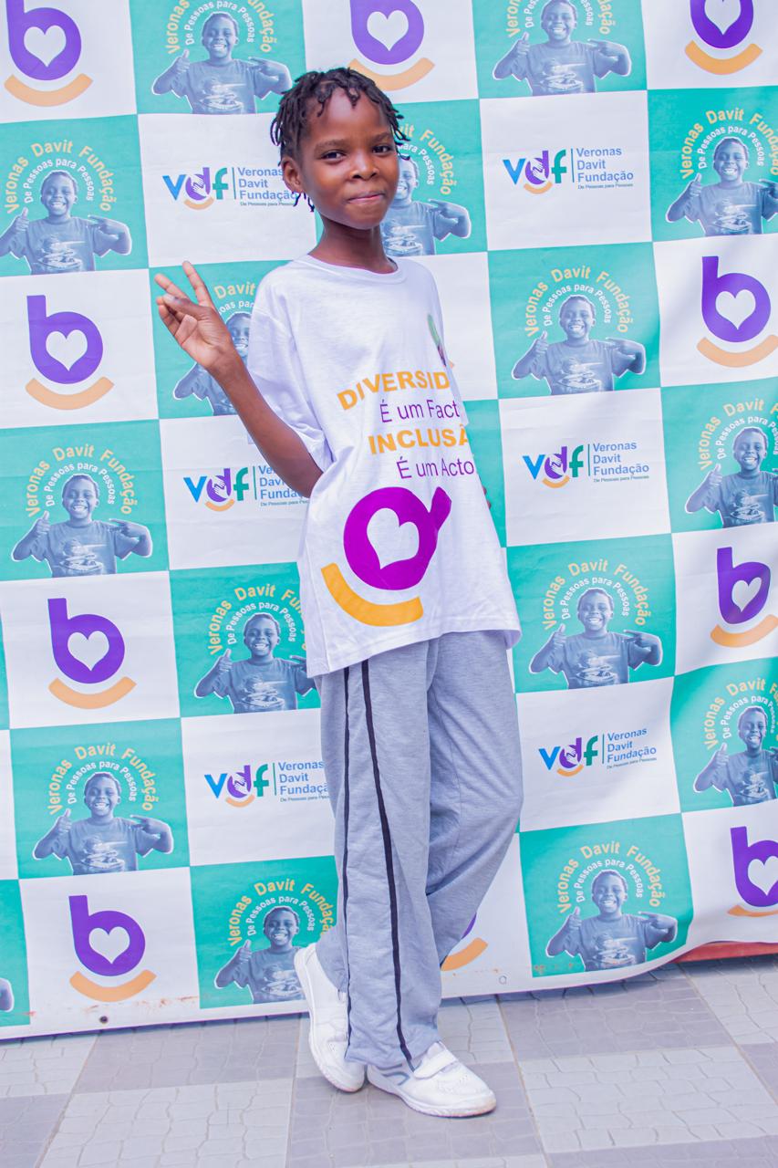 25. Florinda Cabango Massaqui